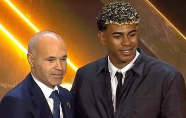 川超分区赛结束，成都、绵阳、自贡等9队进入总决赛