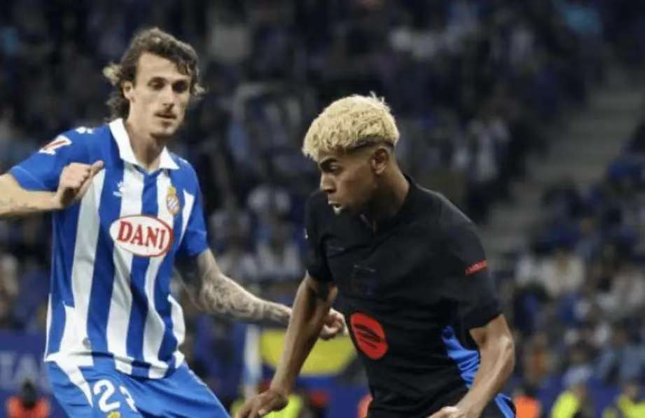 朗斯力压大巴黎，持续领跑法甲积分榜，萨热打造铁血球队