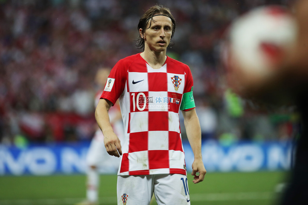 乌克兰世界杯梦想史：开局即巅峰与附加赛魔咒